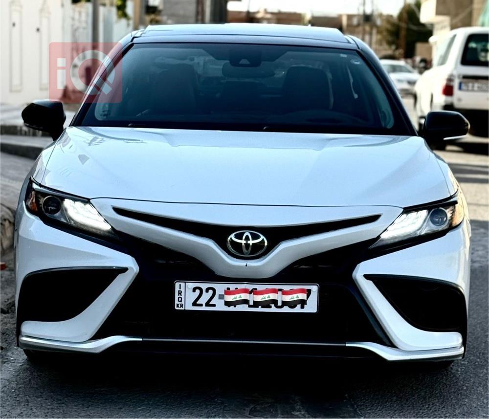 تۆیۆتا کامری